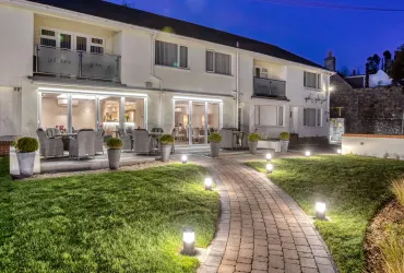 4 nights at La Barbarie with £25 dinner credit